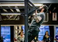 包含crossfit不适合普通人的词条
