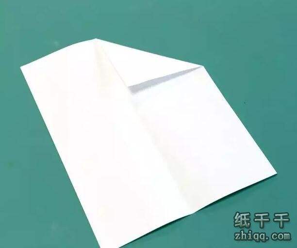 纸飞机开车部分[在天上飞很久的纸飞机]
