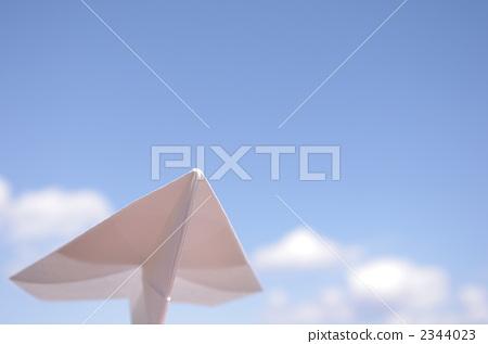 蓝色纸飞机下载[蓝飞机纸飞机歌曲]
