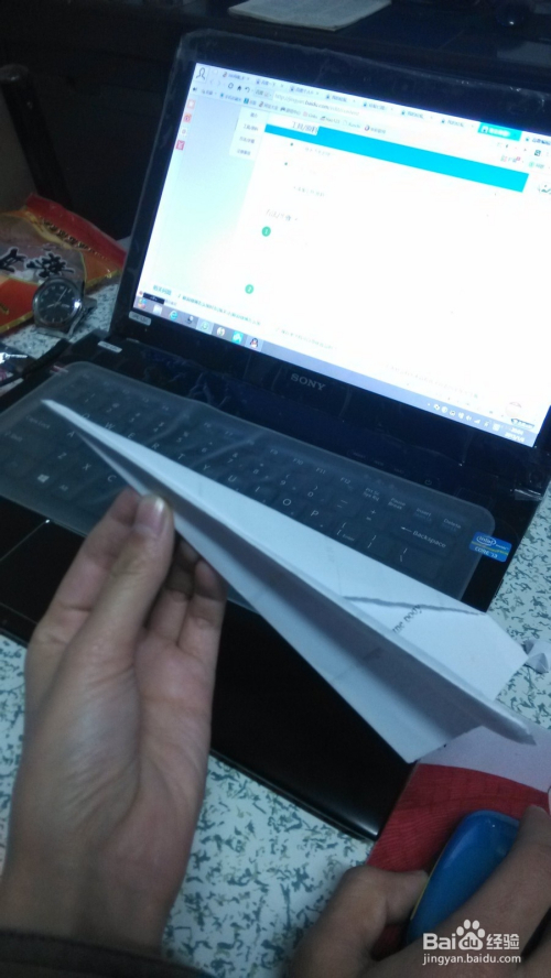 电脑上怎么下载纸飞机[电脑上怎么下载纸飞机的软件]