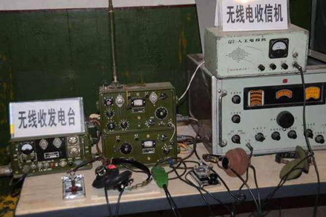 第一台电报机是谁发明的、第一台电报机是谁发明的?