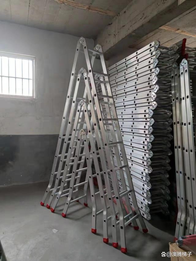 铝合金梯子图片大全大图、铝合金梯子图片大全大图视频